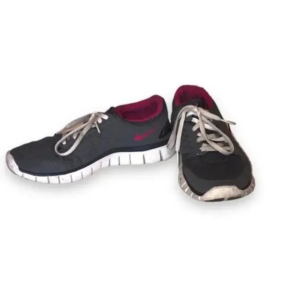 Women's NIKE Grey/Pink Sneakers - Size 7.5 - Picture 2 of 3